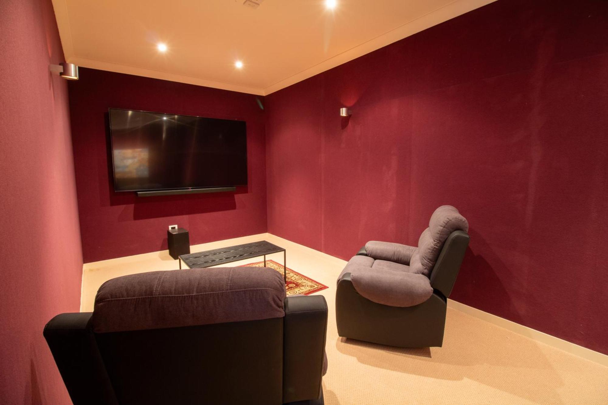 Large Luxury Apartment Located Right In Town Taupo Exteriér fotografie